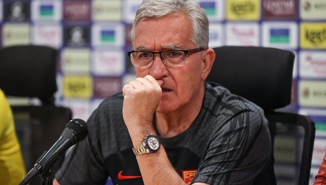 مدرب الصين: الطرد غير مجرى المباراة، والسعودية منتخب قوي