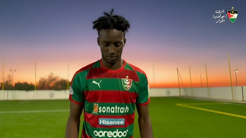 أولمبيك أقبو يخطو نحو التعاقد مع أول لاعب أجنبي في تاريخ النادي