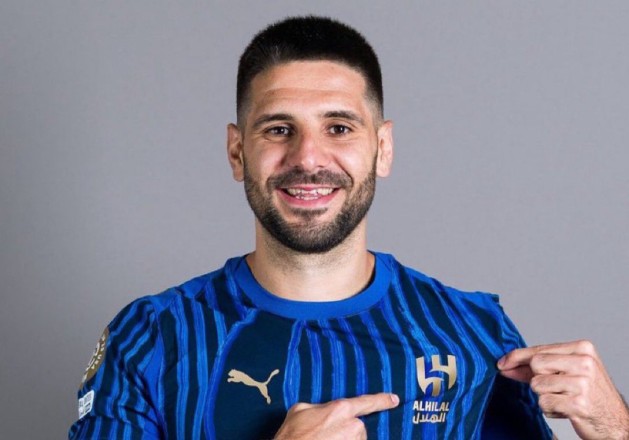 ميترروفيتش يقترب من الرحيل عن الهلال وعرض إنجليزي أمام الإدارة