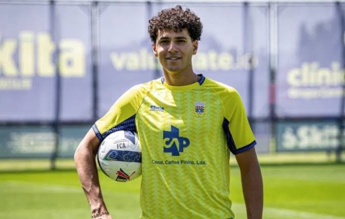 عمر فايد ينتقل رسمياً لأروكا البرتغالي
