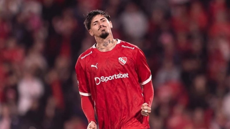 أتلتيكو مدريد يستهدف كيفن لوموناكو لتعزيز دفاعه