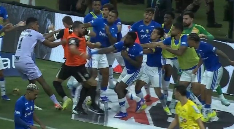 رقم قياسي عالمي: 23 بطاقة حمراء في مباراة كرة قدم بالبرازيل
