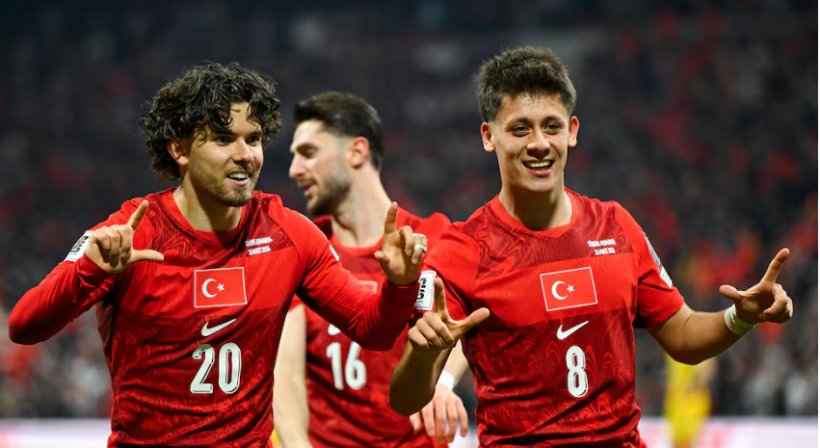 تركيا تعبر إلى نهائي الملحق المؤهل إلى كأس العالم