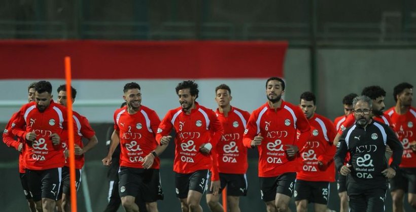 أسماء طاقم تحكيم مباراة مصر وروسيا الودية
