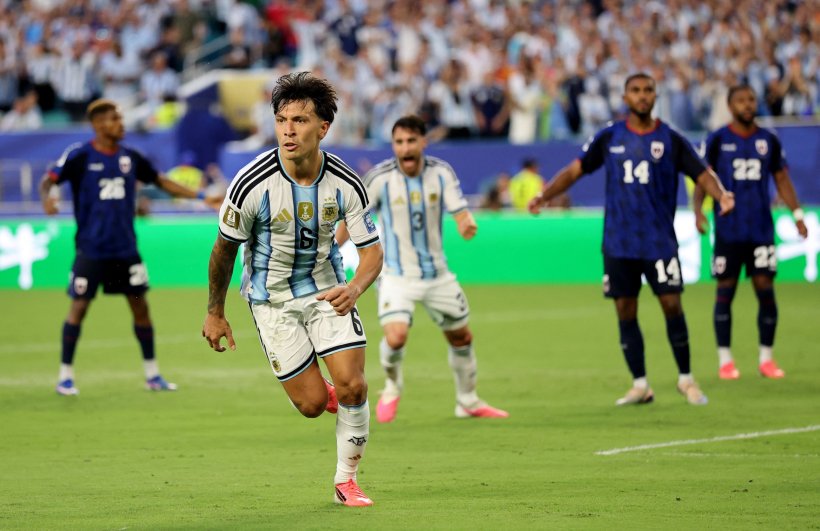 الأرجنتين تعبر إلى ثمن نهائي كأس العالم بشق الأنفس