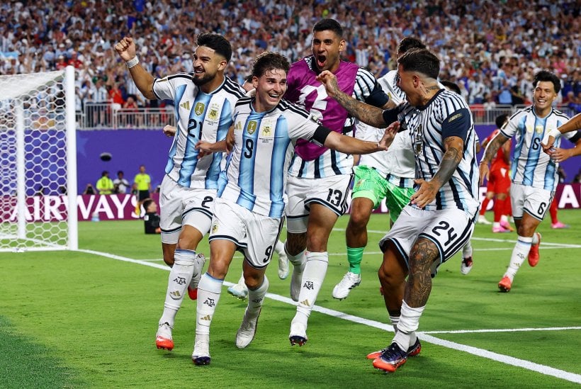 الأرجنتين تنهي مغامرة سويسرا وتتأهل إلى نصف نهائي كأس العالم