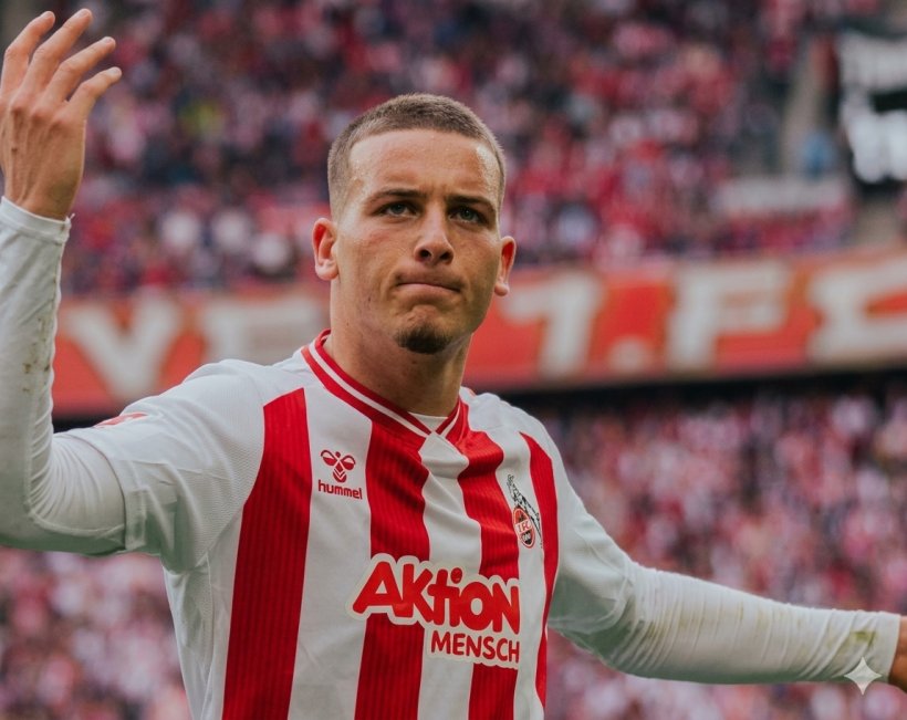 بوروسيا دورتموند يتقدم بأول عرض رسمي لضم سعيد الملا