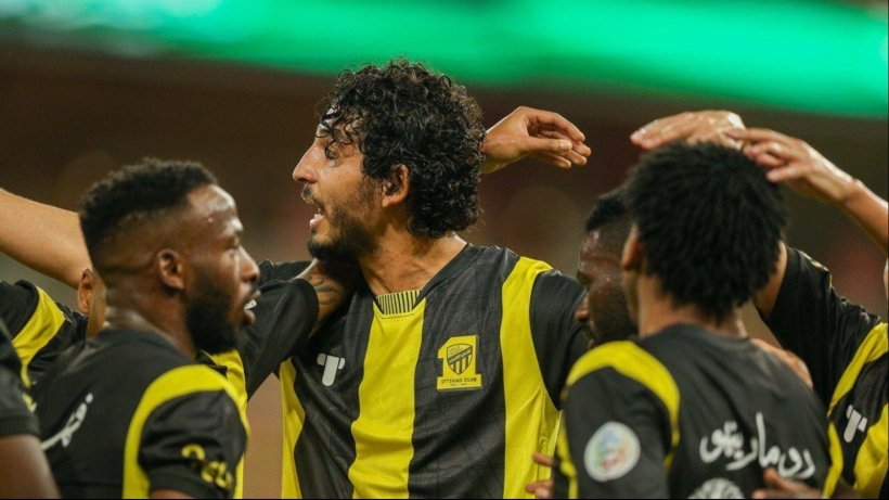 أحمد شوبير يوجه رسالة إشادة لأحمد حجازي