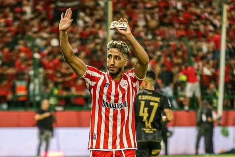 الرجاء يخطف شمس الدين قنديل لتعزيز الجبهة اليسرى