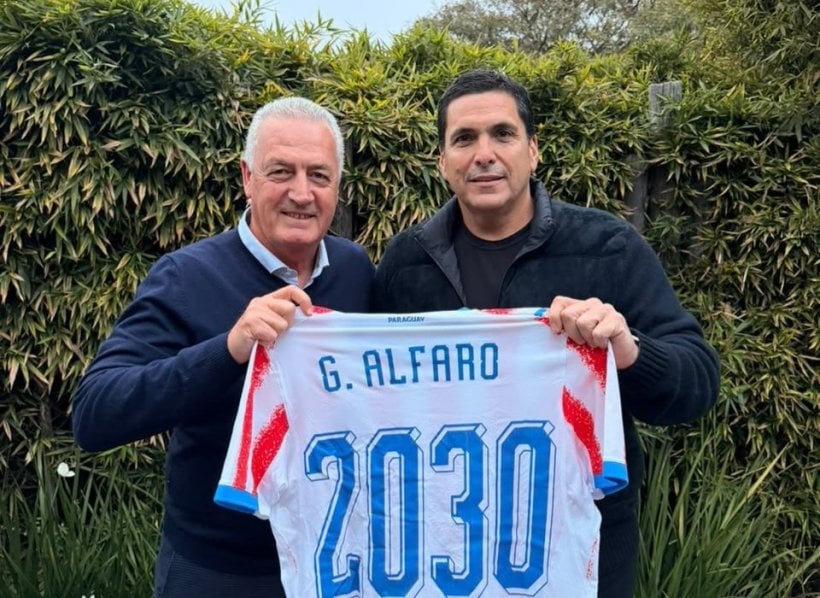تجديد عقد ألفارو مع منتخب باراغواي