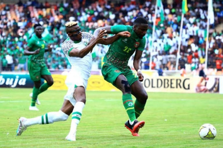 خسارة قاسية لنيجيريا أمام غينيا بيساو بثلاثية في تصفيات أمم إفريقيا