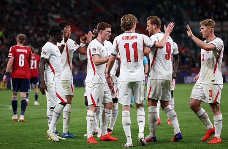 منتخب إنجلترا يحقق فوزًا ثمينًا أمام التشيك في دوري الأمم الأوروبية